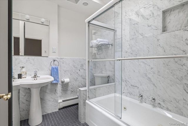 300 E Main Street, Centerport, NY 11721