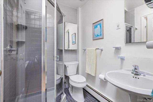 300 E Main Street, Centerport, NY 11721