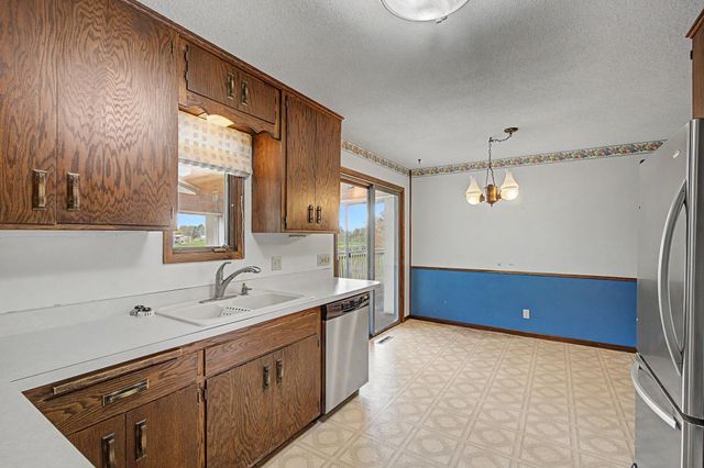 1401 Janett Avenue NE, Saint Michael, MN 55376
