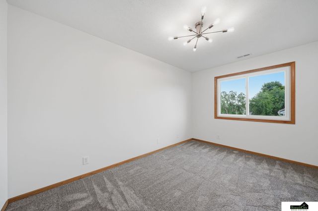 3401 Meridian Drive, Lincoln, NE 68504