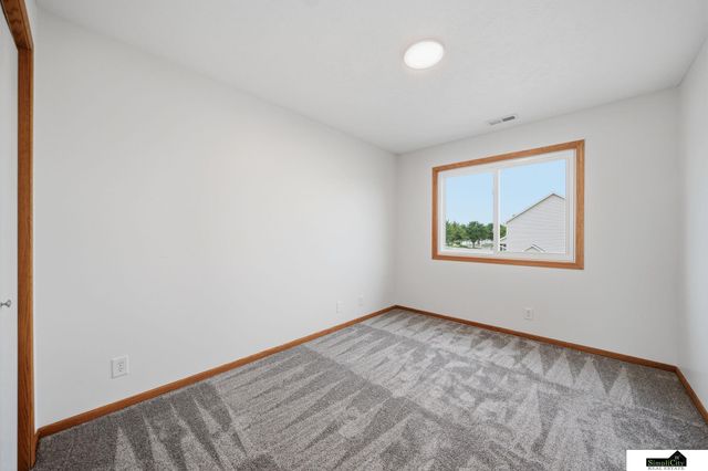 3401 Meridian Drive, Lincoln, NE 68504