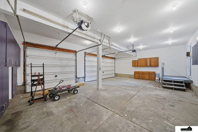 3401 Meridian Drive, Lincoln, NE 68504