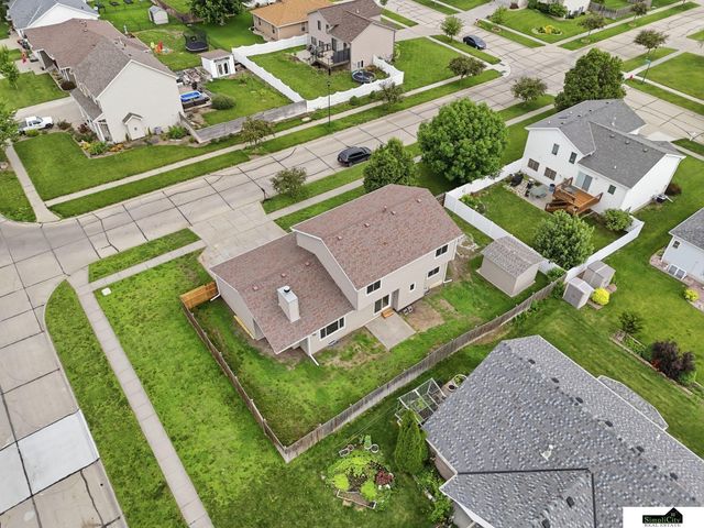 3401 Meridian Drive, Lincoln, NE 68504