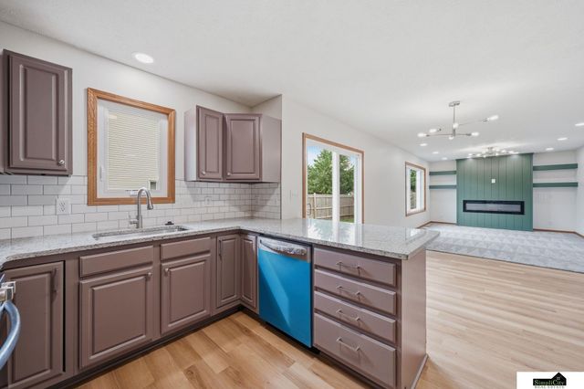 3401 Meridian Drive, Lincoln, NE 68504