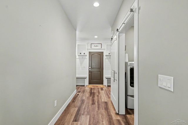 8674 Oakhill Drive, Tittabawassee Twp, MI 48623