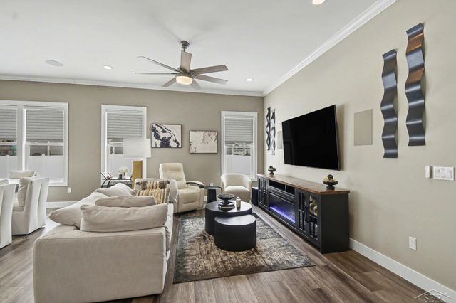 8674 Oakhill Drive, Tittabawassee Twp, MI 48623