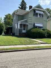 1 Woodside Ave, Little Falls Twp., NJ 07424
