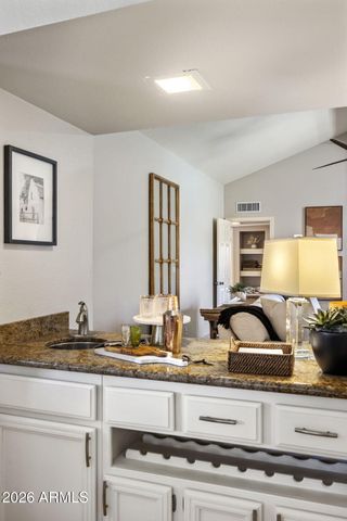 10608 E Arabian Park Drive, Scottsdale, AZ 85258