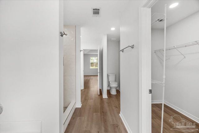 2014 Church St, Gulf Breeze, FL 32563