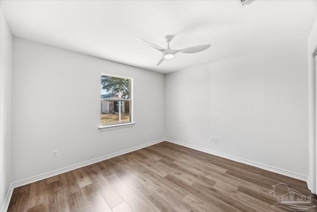 2014 Church St, Gulf Breeze, FL 32563