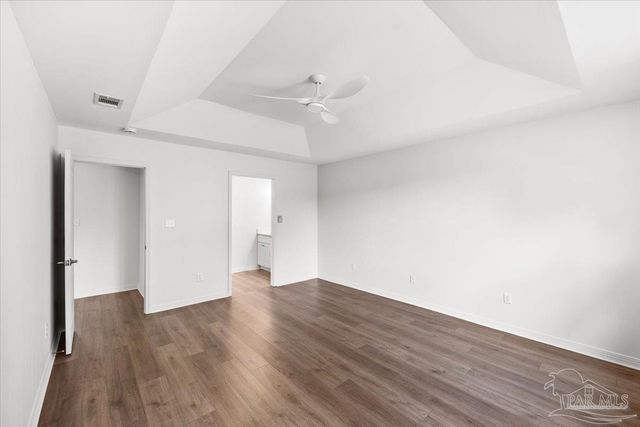 2014 Church St, Gulf Breeze, FL 32563