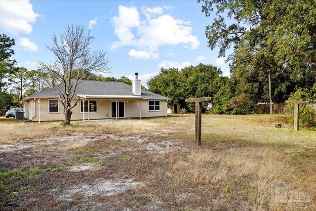 2014 Church St, Gulf Breeze, FL 32563