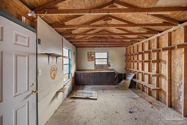 2014 Church St, Gulf Breeze, FL 32563