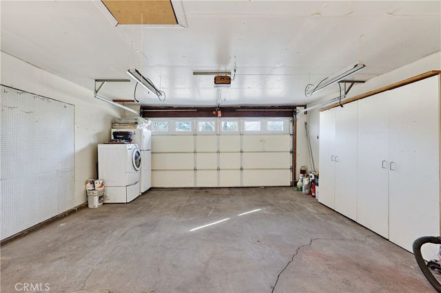 892 Amador Court, Merced, CA 95340