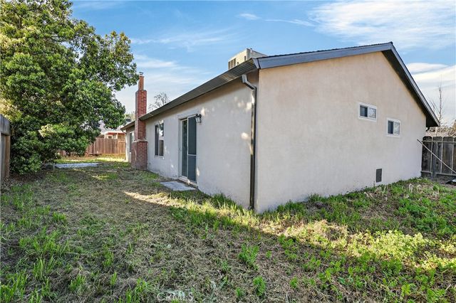 892 Amador Court, Merced, CA 95340