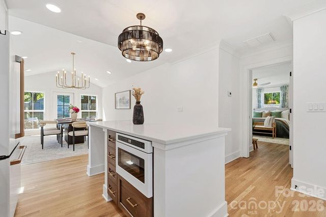 1939 Academy Street, Charlotte, NC 28205