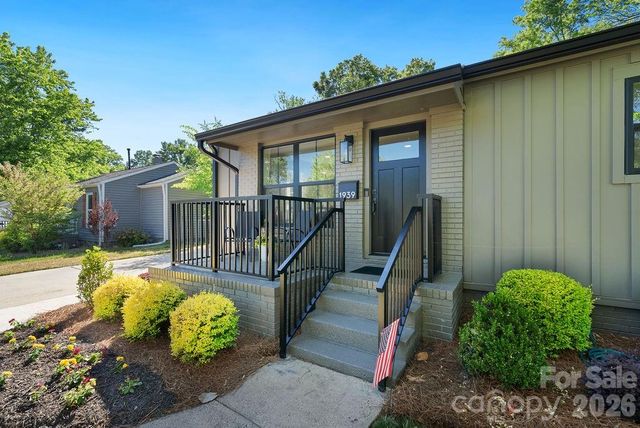 1939 Academy Street, Charlotte, NC 28205