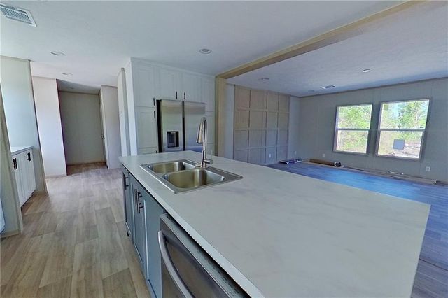 207 Johnny B Street, Hoboken, GA 31542