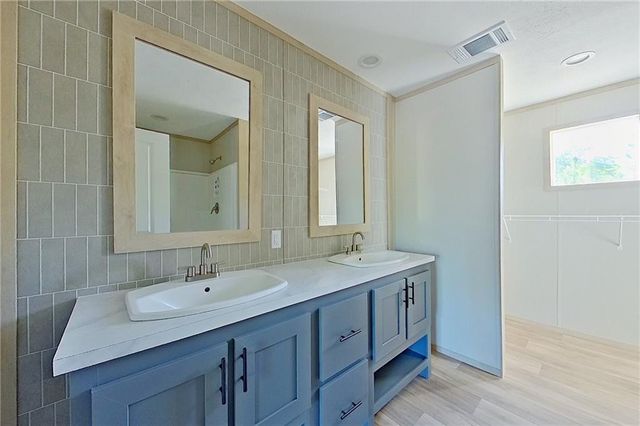 207 Johnny B Street, Hoboken, GA 31542