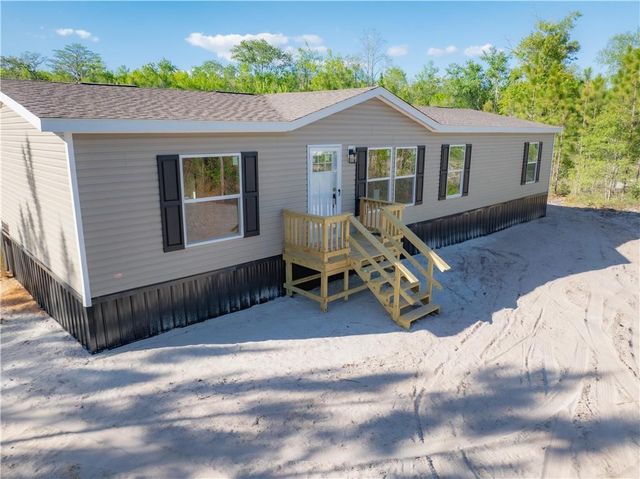 207 Johnny B Street, Hoboken, GA 31542