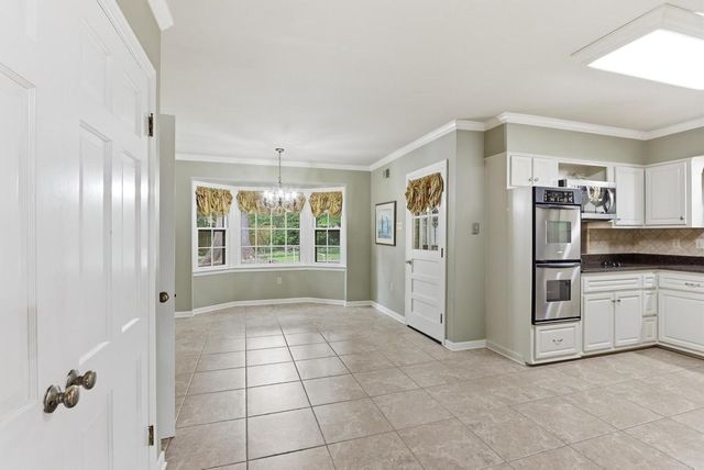 5332 SOUTHWOOD DR, Memphis, TN 38120