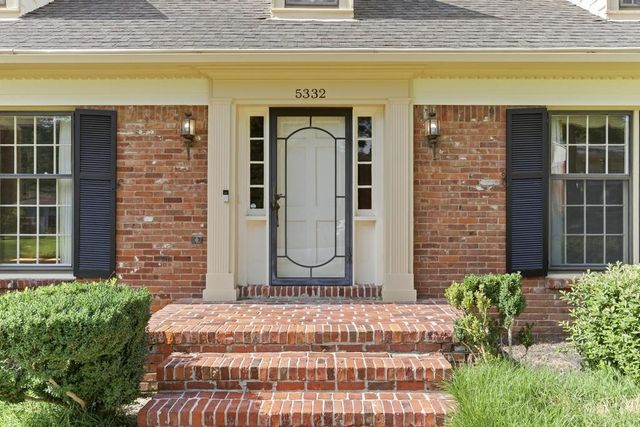 5332 SOUTHWOOD DR, Memphis, TN 38120