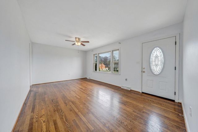 756 Kenyon RD, Vinton, VA 24179