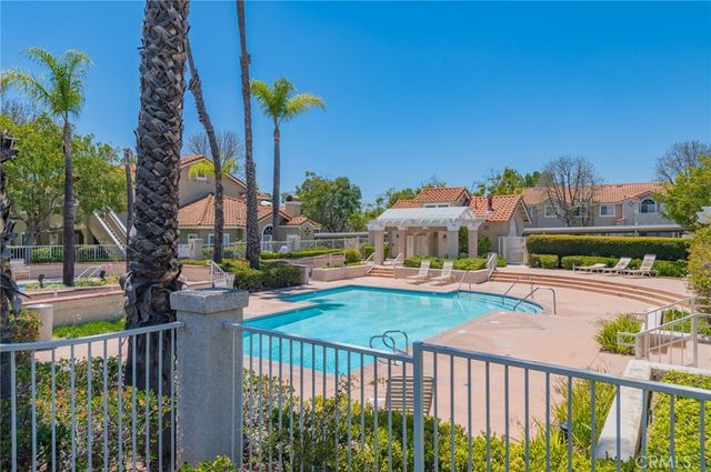 43 Via Cresta, Rancho Santa Margarita, CA 92688