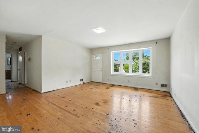 14103 DUB DR, Laurel, MD 20708