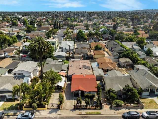 3206 W 27th, Los Angeles, CA 90018