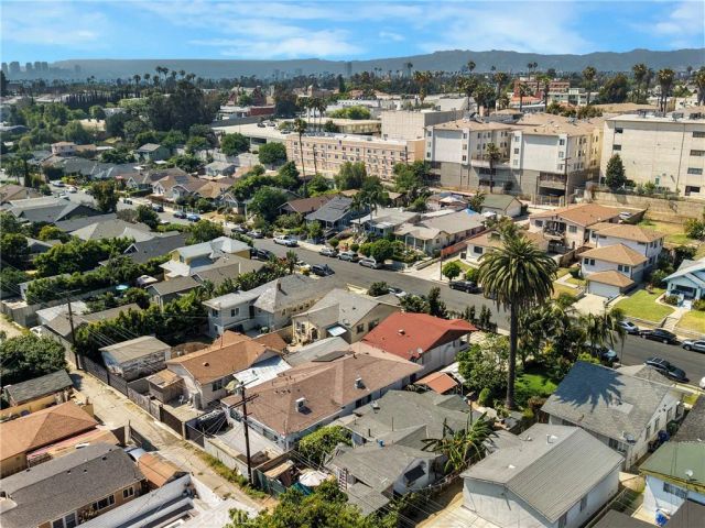 3206 W 27th, Los Angeles, CA 90018