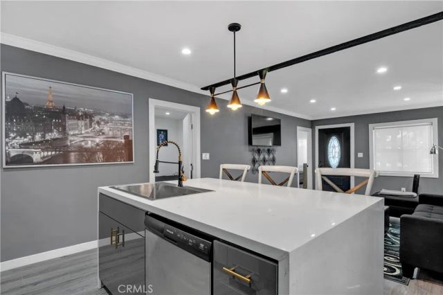 3206 W 27th, Los Angeles, CA 90018