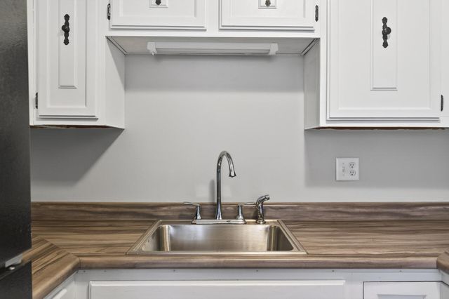 406 Livingston Avenue, Saint Paul, MN 55107