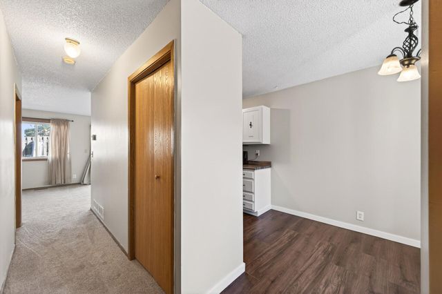 406 Livingston Avenue, Saint Paul, MN 55107