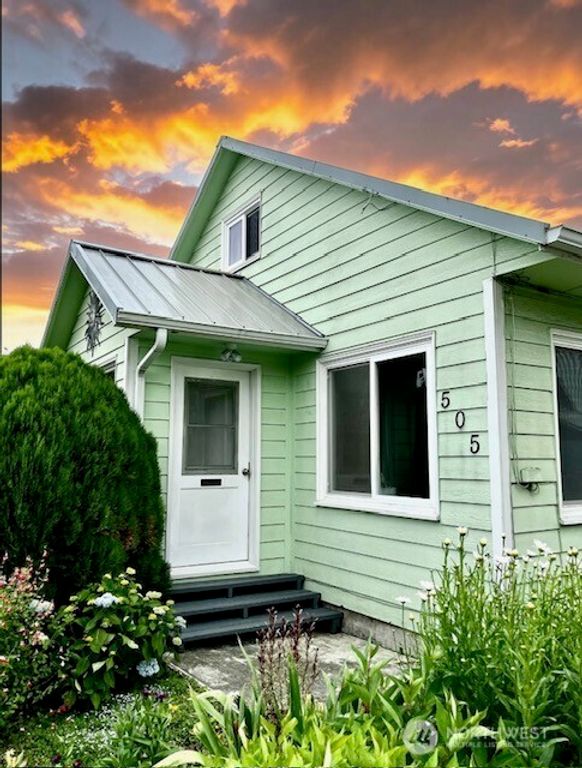 505 Waldron Street, Sedro Woolley, WA 98284