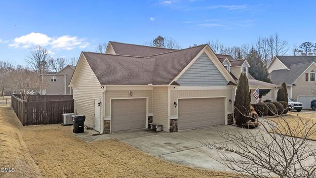 181 Telesto Circle, Garner, NC 27529
