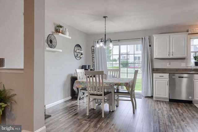 75 JOAN DR, York, PA 17404