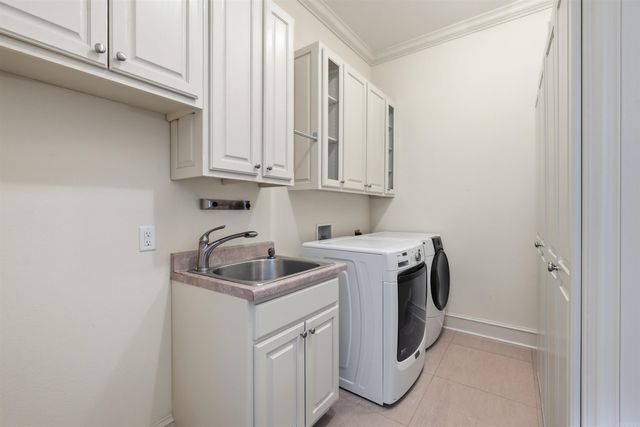 5918 Riviera Dr, Benton, AR 72019