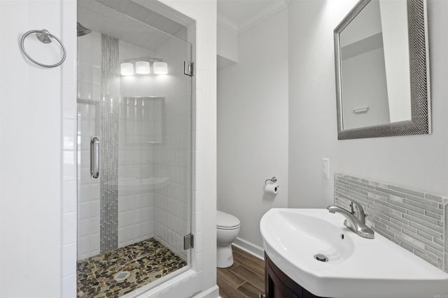 5918 Riviera Dr, Benton, AR 72019