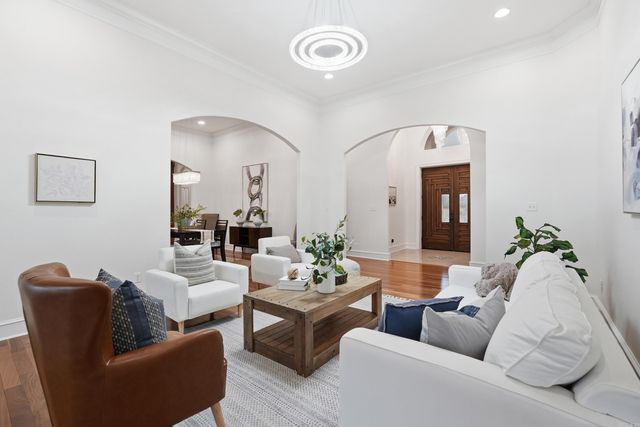 5918 Riviera Dr, Benton, AR 72019