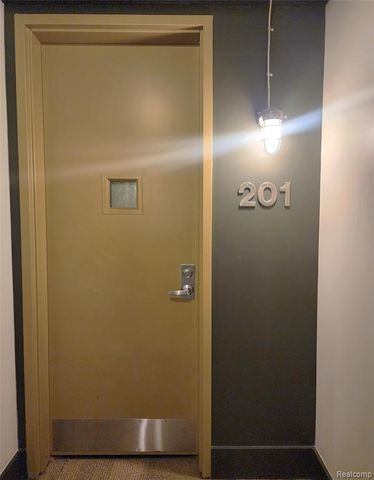 111 N Main Street 201, Royal Oak, MI 48067