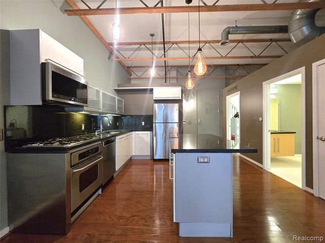 111 N Main Street 201, Royal Oak, MI 48067