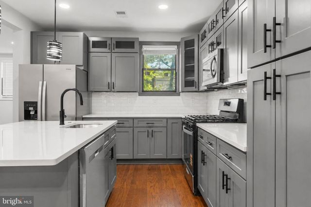3517 HOLMES AVE, Baltimore, MD 21217