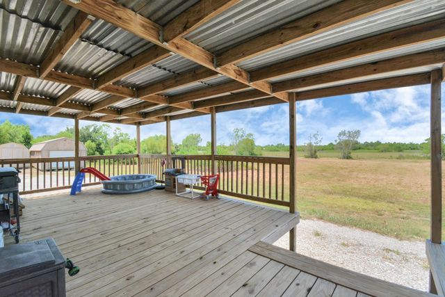 4731 Belton Lane Extension, Anahuac, TX 77514
