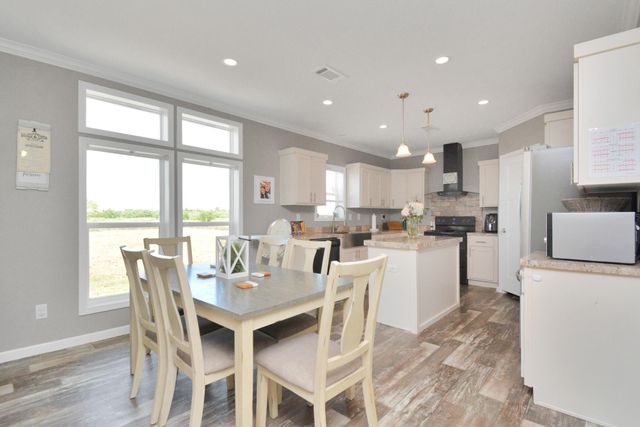 4731 Belton Lane Extension, Anahuac, TX 77514