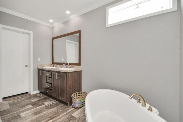 4731 Belton Lane Extension, Anahuac, TX 77514