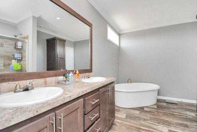 4731 Belton Lane Extension, Anahuac, TX 77514