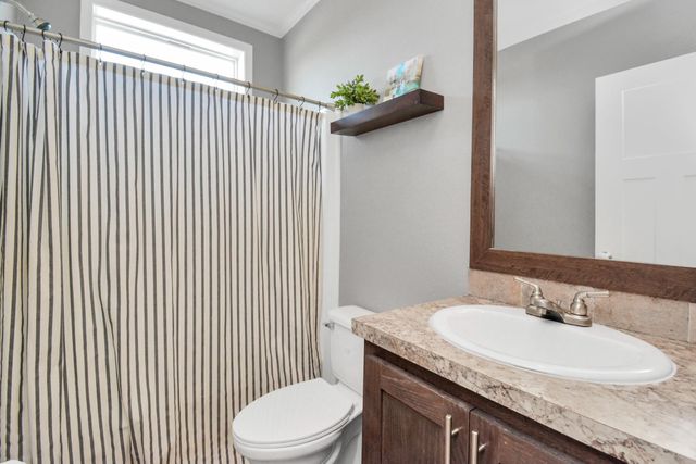 4731 Belton Lane Extension, Anahuac, TX 77514