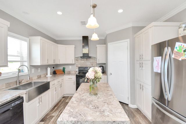 4731 Belton Lane Extension, Anahuac, TX 77514