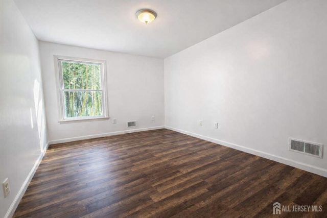 11 Allison Drive, East Brunswick, NJ 08816